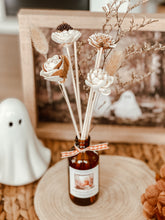 Load image into Gallery viewer, Floral Reed Diffuser - Fall Edition