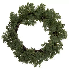 Load image into Gallery viewer, Cottage Christmas Candle Wreath