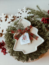 Load image into Gallery viewer, Holiday Home Soy Candle