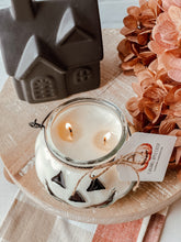 Load image into Gallery viewer, Jack O Lantern Pumpkin Soy Candle