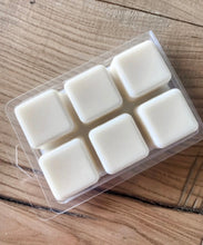 Load image into Gallery viewer, Christmas Soy Wax Melts